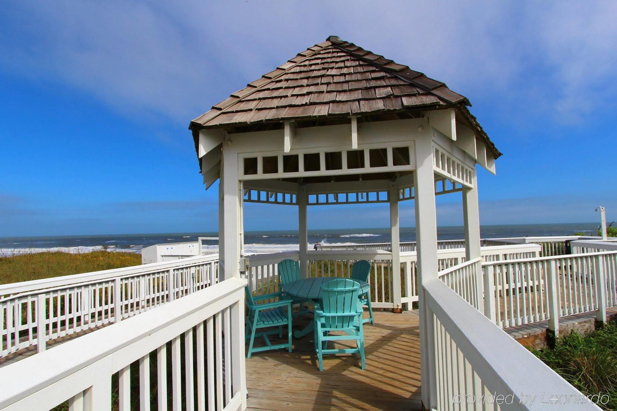 Ramada Plaza By Wyndham Nags Head Oceanfront Hotel Kill Devil Hills Buitenkant foto